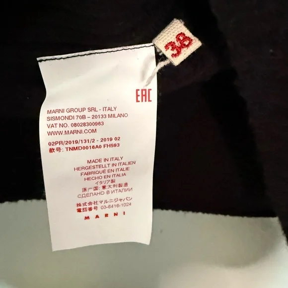 MARNI Black wool sweater with detachable sleeves‎
